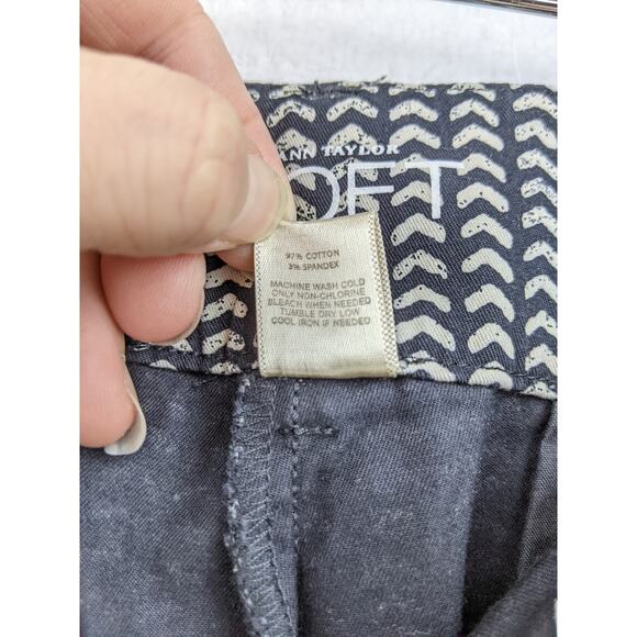 Ann Taylor LOFT Curvy Crop Pants Size 4 Black Taupe Geo Print Stretch Teacher - Picture 15 of 15